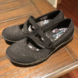 Skechers memory foam shoes